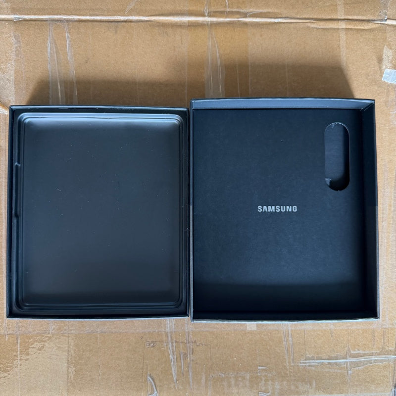 Empty retail box for Samsung Galaxy Z Fold4