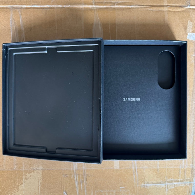 Empty retail box for Samsung Galaxy Z Fold7