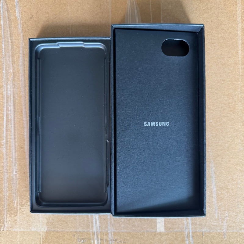Empty retail box for Samsung Galaxy Z Flip5